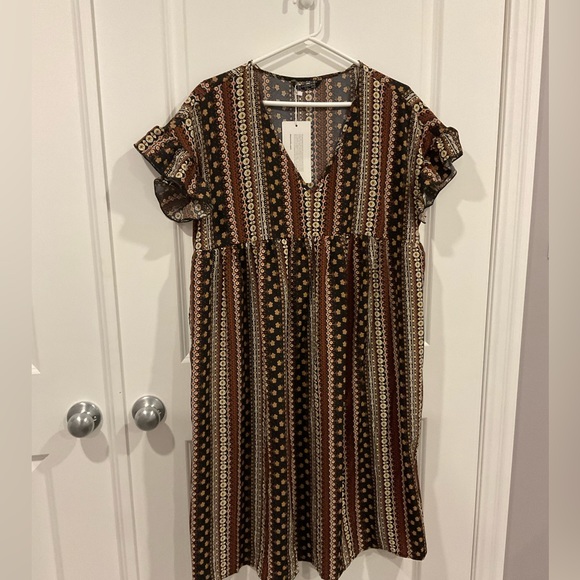 Bloom chic bandana print dress NWT - Picture 2 of 4